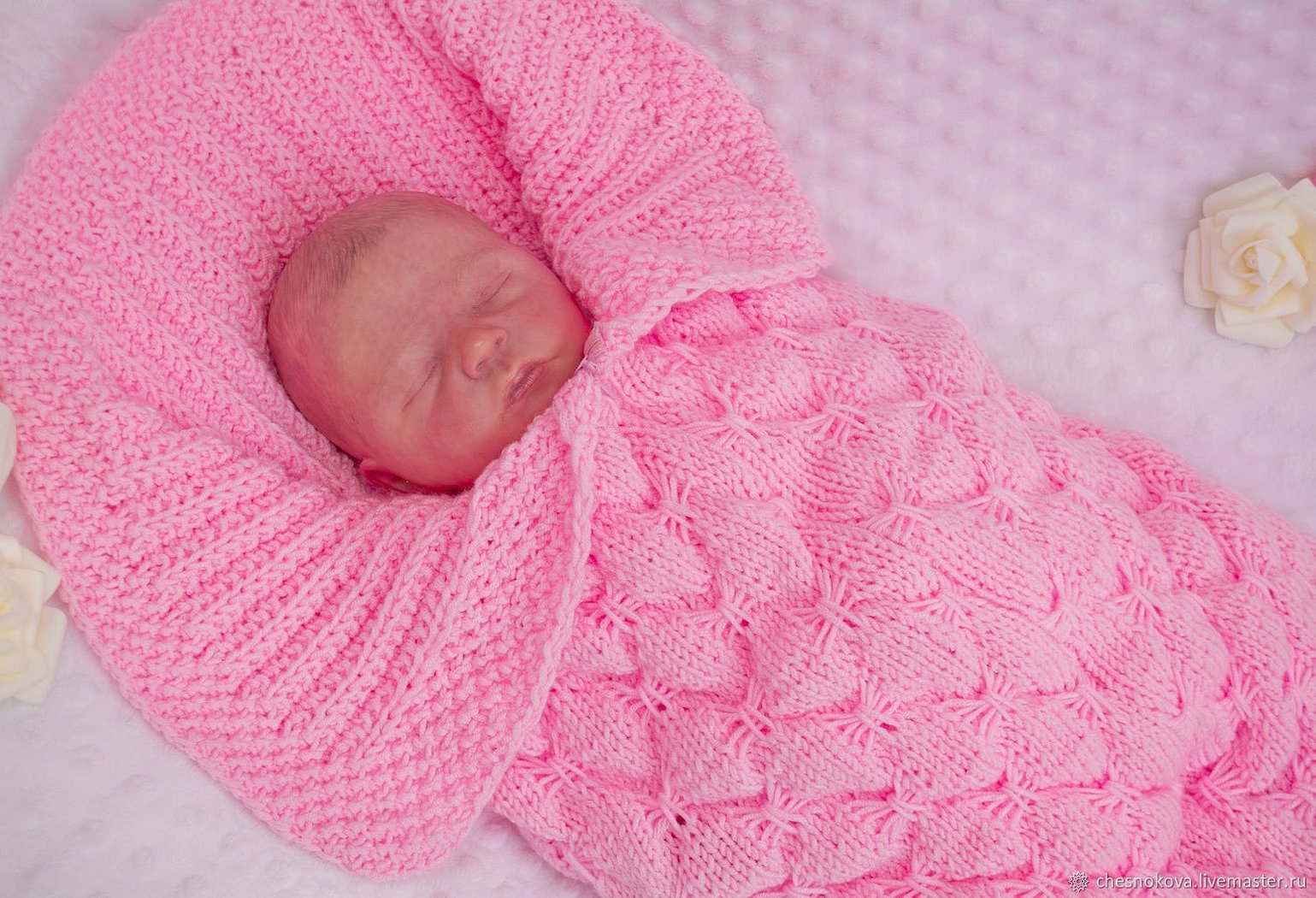 Кокон для новорожденного своими руками: гнездышко и пеленка